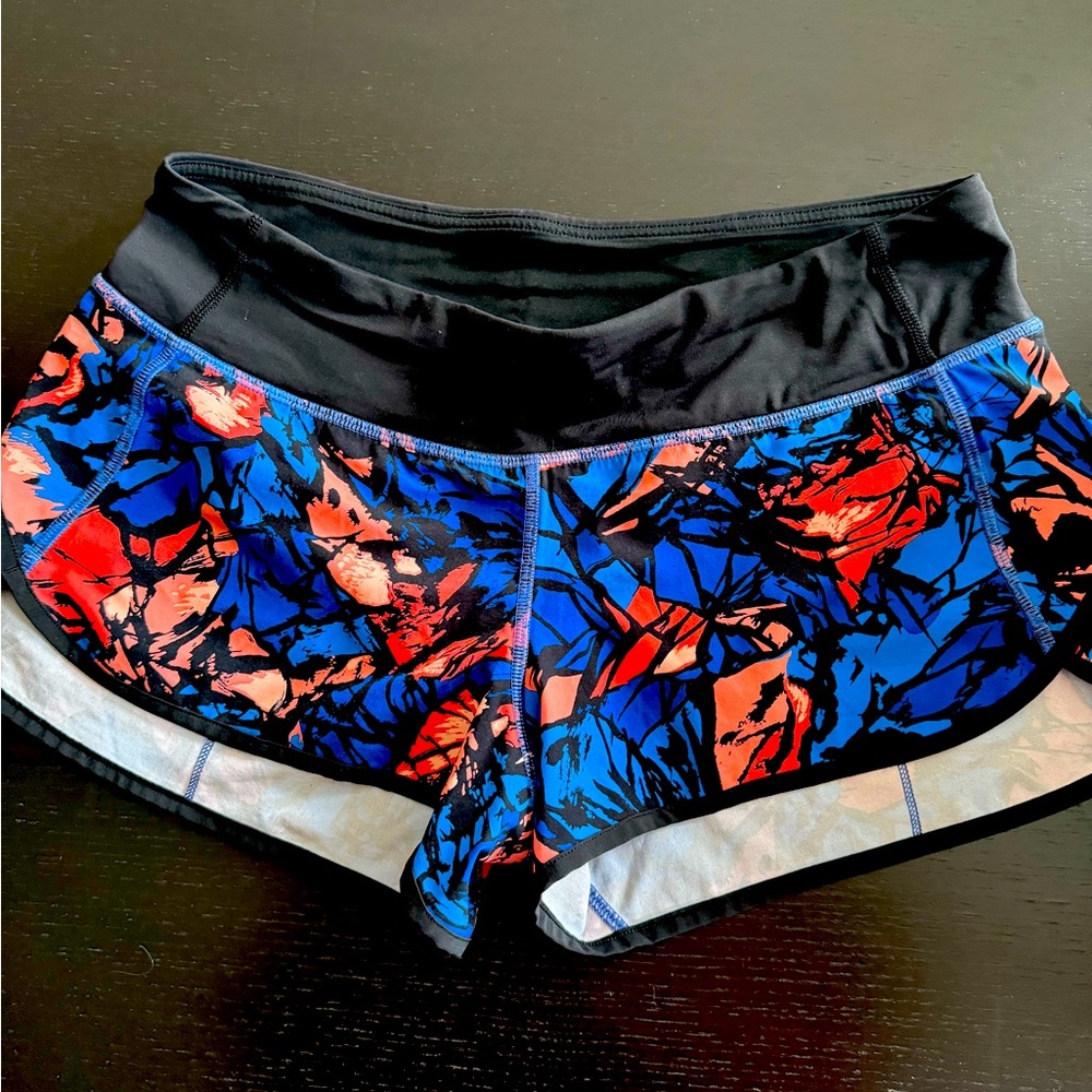 Lululemon speed up short. 2.5 inch